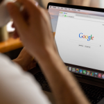 A Saftec Digital te orienta sobre os momentos em que é possível remover seu nome de um processo online, garantindo sua privacidade.