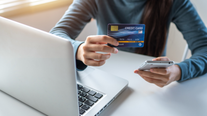 Aprenda com Elias Assum Sabbag Junior estratégias simples para usar o cartão de crédito com inteligência e evitar surpresas no orçamento.