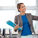 Sérgio Bento De Araújo mostra como a IA pode ampliar o planejamento do professor, tornando cada aula mais estratégica e eficiente.