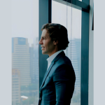 Liberdade, risco e disciplina definem o estilo de vida que Ian dos Anjos Cunha mostra nos esportes radicais.